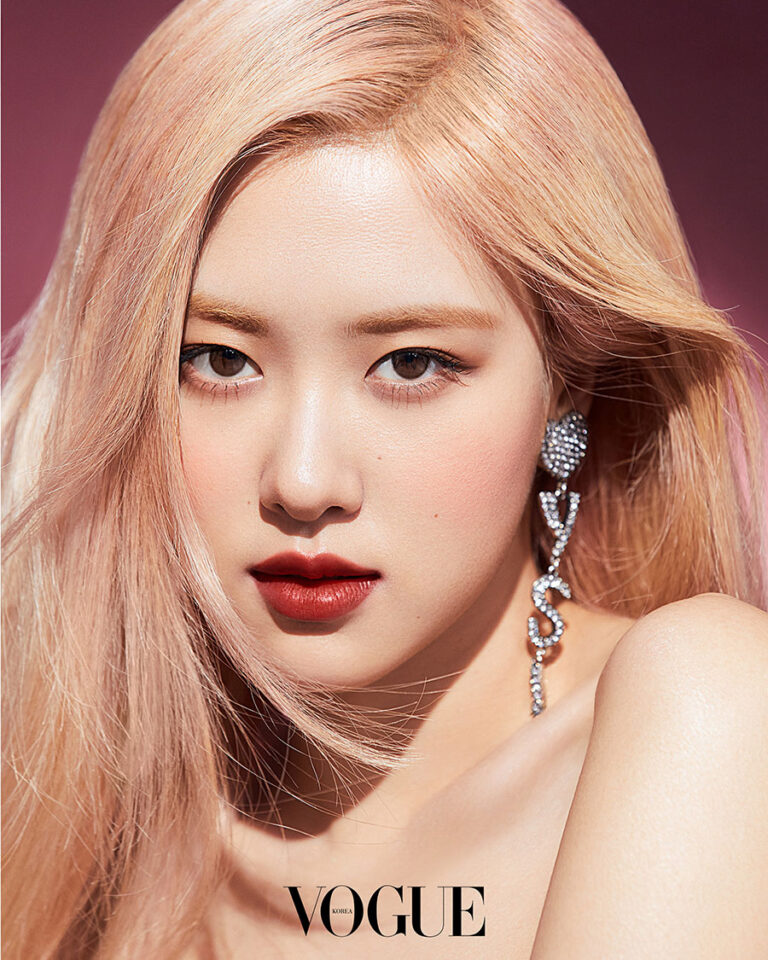 ROSÉ x Yves Saint Laurent Beauty for Vogue Korea BLACKPINK CAFÉ