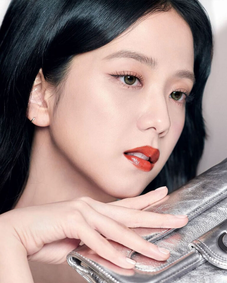 JISOO x Dior Addict “The New Shine Lipstick” – BLACKPINK CAFÉ