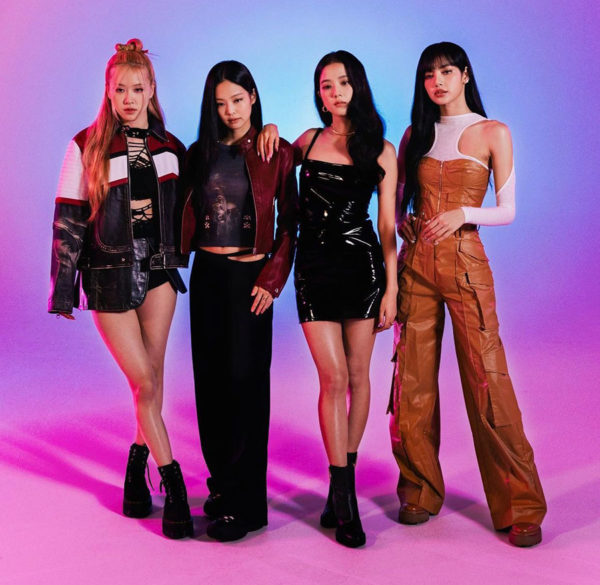 Blackpink Becomes The First K Pop Girl Group To Top The Uk And Us Charts Blackpink CafÉ 8144